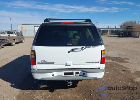 2005 Chevrolet Suburban 1500 Z71 z USA, uszkodzony, nr VIN 3GNEC16Z95G288863